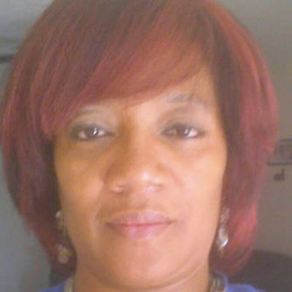 Meet your Posher, Rosline